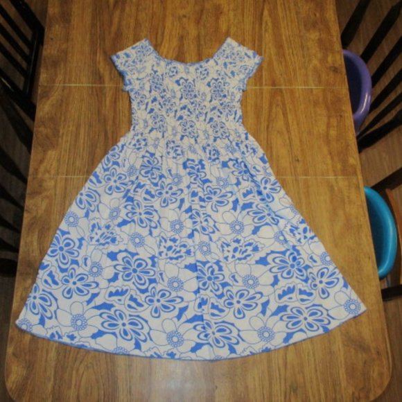 Bundle 3 for $15 - Smocked Hawaiian Dress - Blue and White Floral Print - Picture 1 of 4
